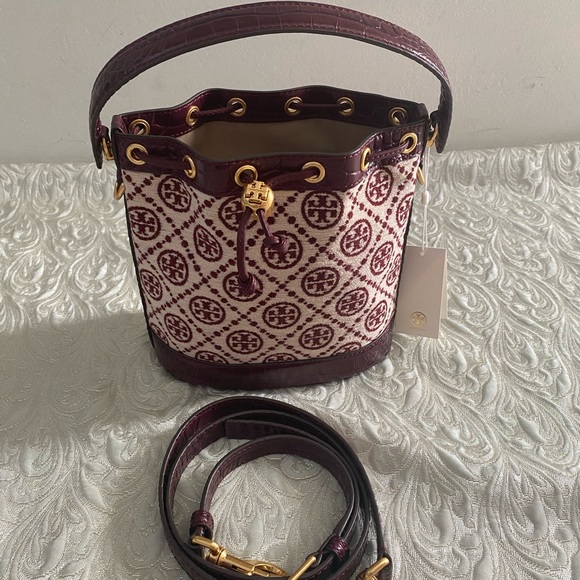 NWT Tory Burch Bucket  Bag - Picture 2 of 12